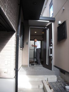 隙間の家　完成。