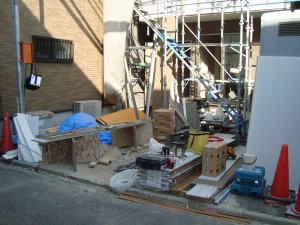 南区２×４住宅建築中