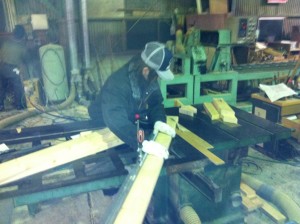 トラスを作りました