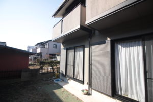 母屋とつながる6帖離れ住宅